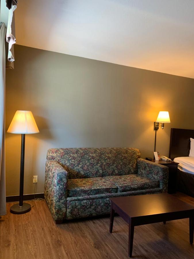 Economy Inn & Suites Hannibal Eksteriør billede