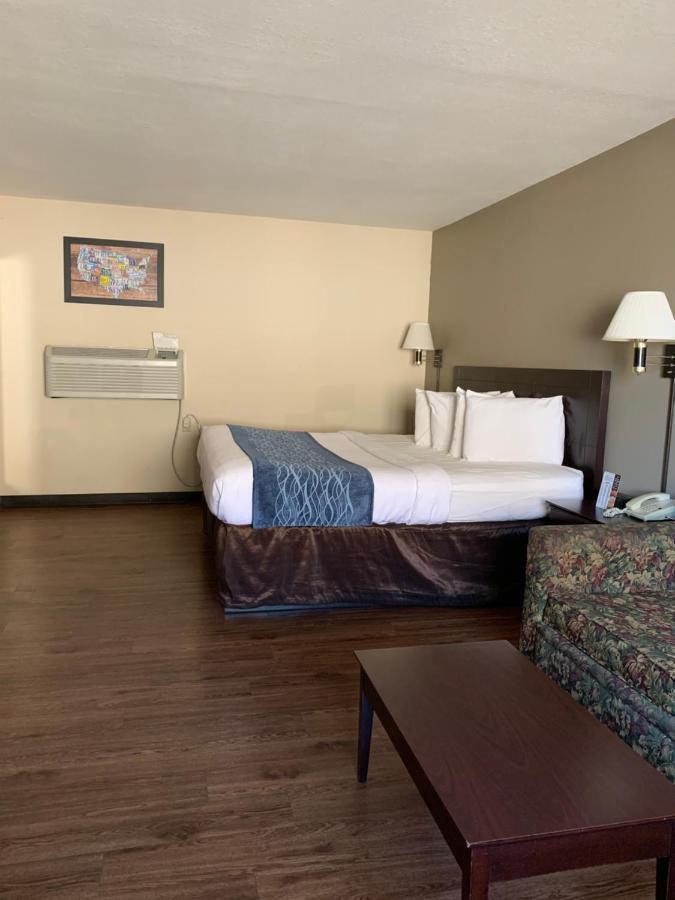 Economy Inn & Suites Hannibal Eksteriør billede