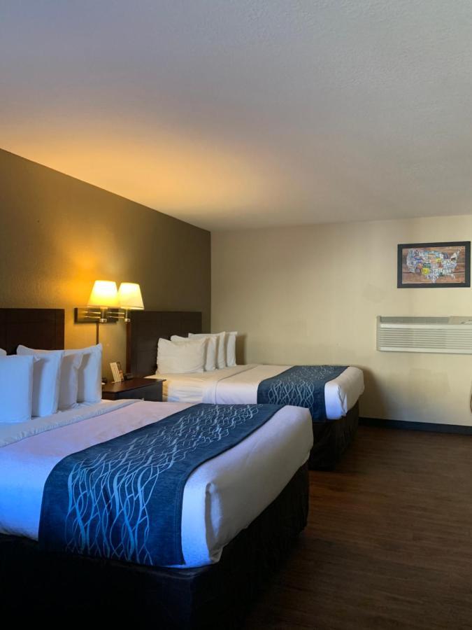 Economy Inn & Suites Hannibal Eksteriør billede