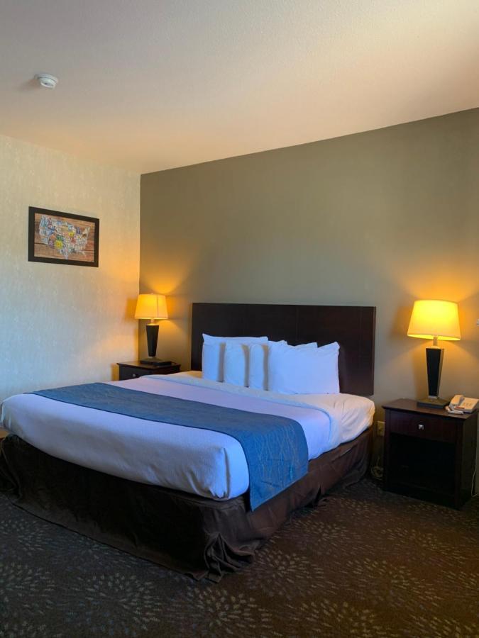 Economy Inn & Suites Hannibal Eksteriør billede